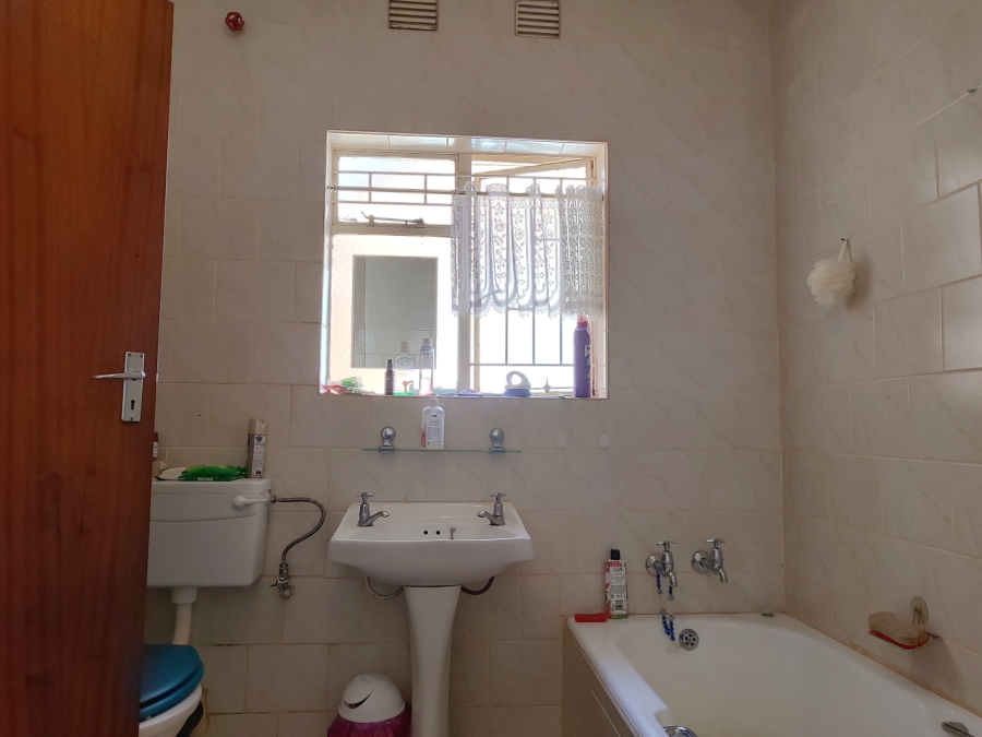 2 Bedroom Property for Sale in Stilfontein Ext 4 North West